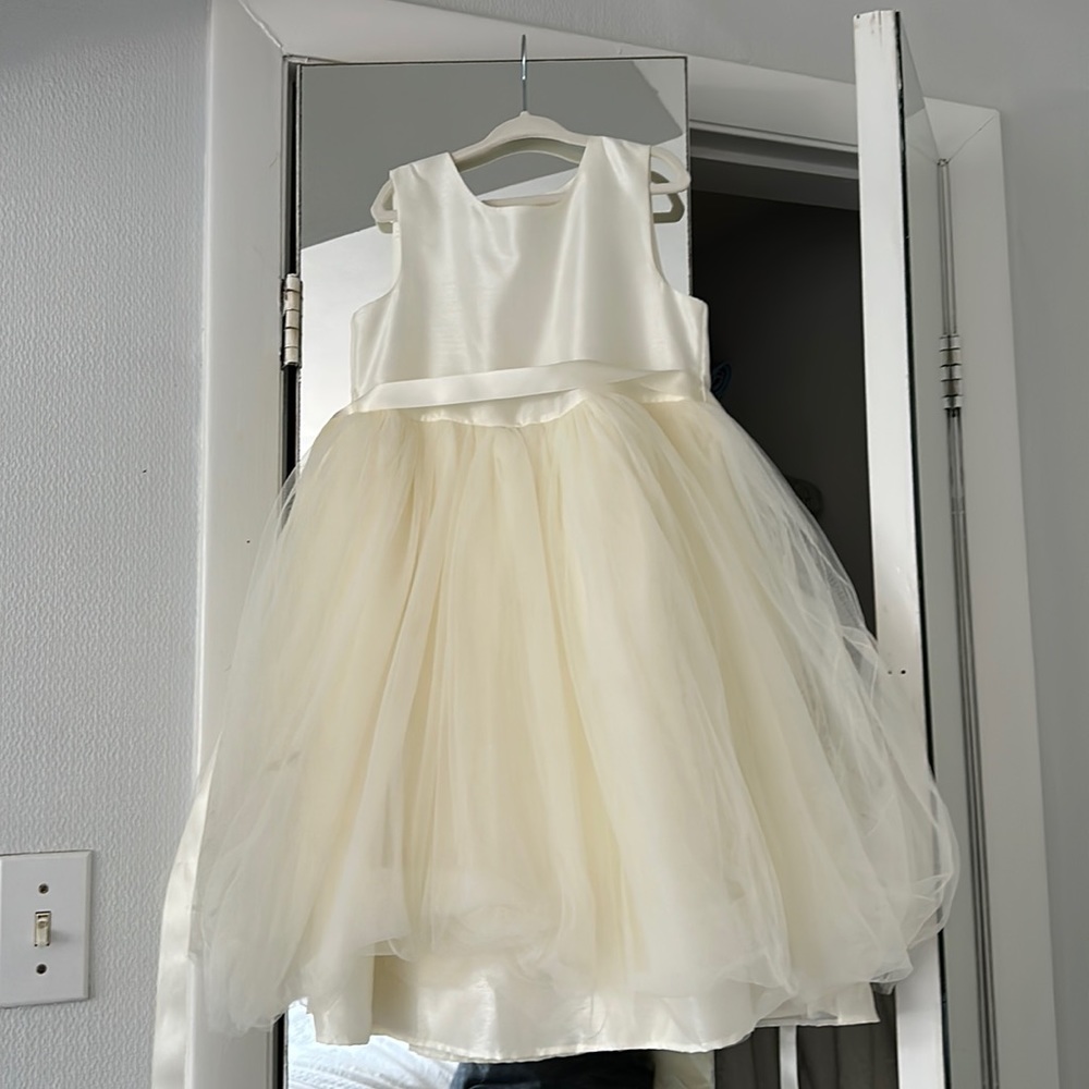 Flower girl dress